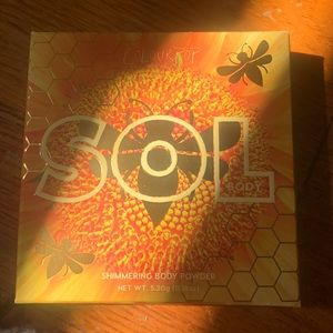 Wildflower Honey Shimmering Body Powder (Bronze/Peach Tone)